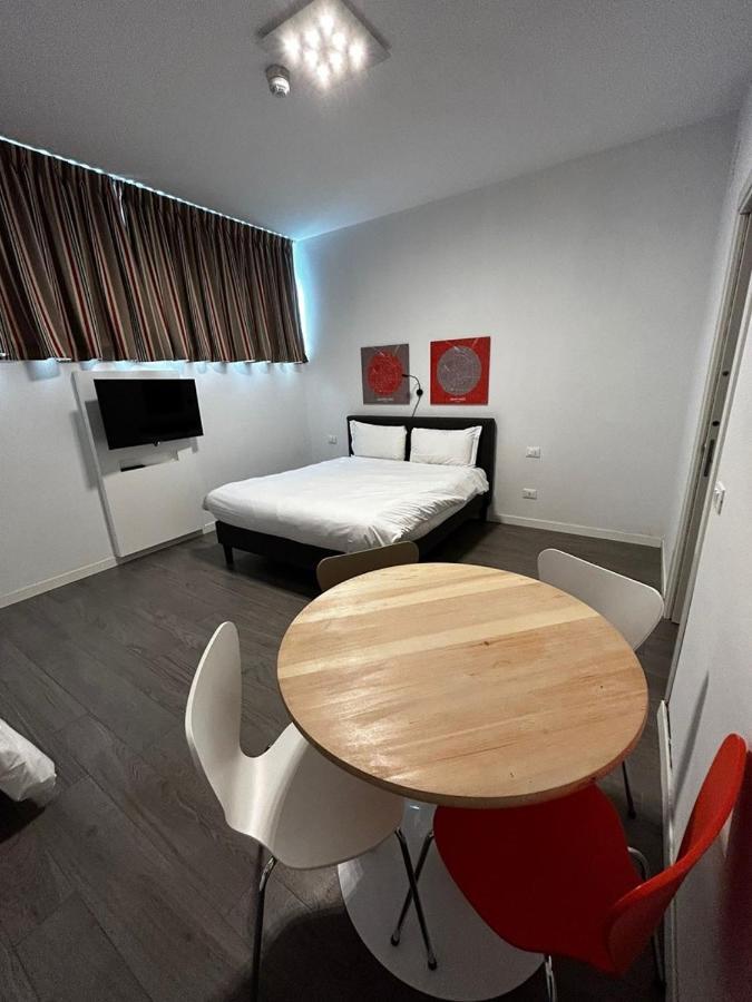 Fasthotel Linate Сеграте Екстериор снимка